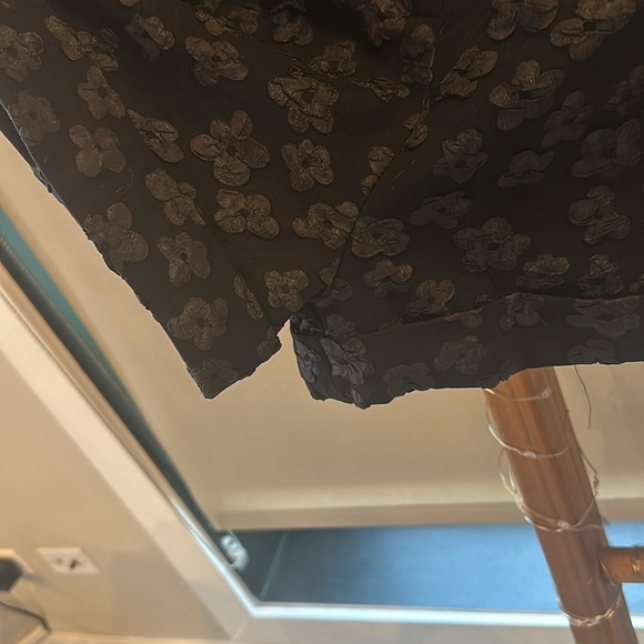 GRACIA PAPERBAG FLORAL SHORT - Picture 3 of 11